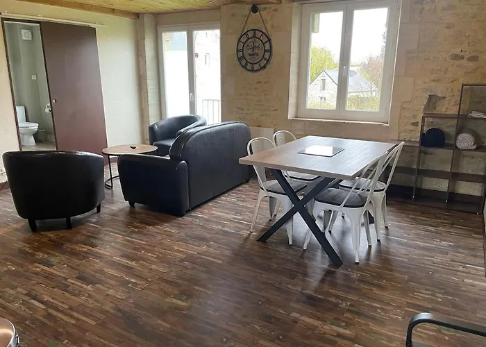 L Hirondelle Apartment Commes